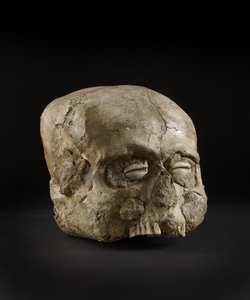 Crâne portrait avec yeux en coquillage, Jéricho, vers le 7e millénaire av. J.-C. - Prehistoric
